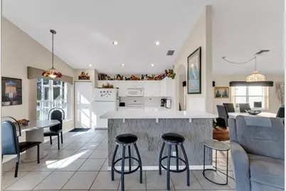 4017  Sapphire Ln, Weston, FL 33331 - Photo 6