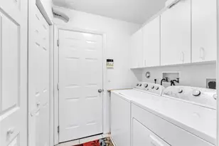 4017 Sapphire Ln, Weston, FL 33331 - Photo 18