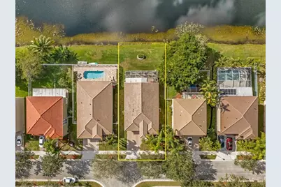 4017  Sapphire Ln, Weston, FL 33331 - Photo 22