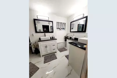 9741 SW 9th Ct, Pembroke Pines, FL 33025 - Photo 36