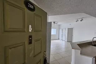 2550 SW 18th Ter Unit, Fort Lauderdale, FL 33315 - Photo 2