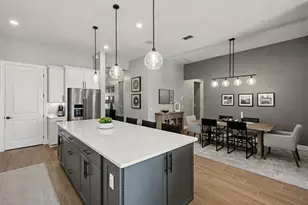 10370 Northbrook Cir, Palm Beach Gardens, FL 33412 - Photo 16