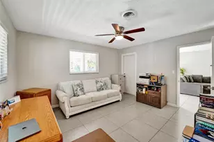 1623-1625 NE 45th St, Oakland Park, FL 33334 - Photo 26
