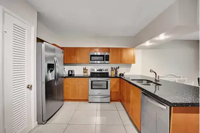 1623-1625 NE 45th St, Oakland Park, FL 33334 - Photo 12