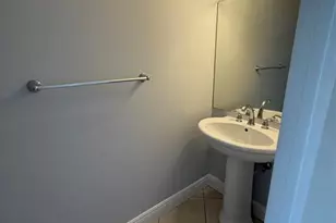 320 E Palm Cir E Unit, Pembroke Pines, FL 33025 - Photo 12