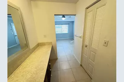 10725 NW 30th Pl, Sunrise, FL 33322 - Photo 14