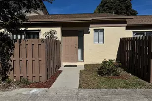 10725 NW 30th Pl, Sunrise, FL 33322 - Photo 2