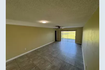 10725 NW 30th Pl, Sunrise, FL 33322 - Photo 4