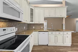 13812 Columbine Ave, Wellington, FL 33414 - Photo 12