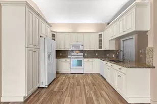 13812 Columbine Ave, Wellington, FL 33414 - Photo 10