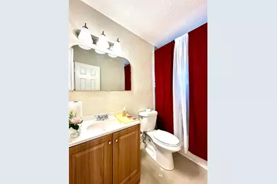 525 NW 15th Ter, Fort Lauderdale, FL 33311 - Photo 14