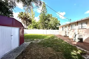 525 NW 15th Terrace, Fort Lauderdale, FL 33311 - Photo 8