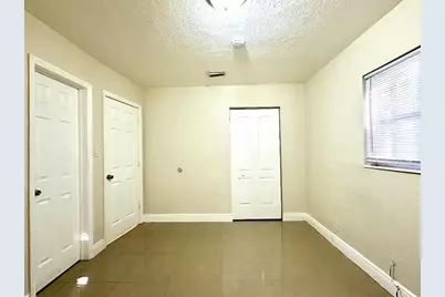 525 NW 15th Ter, Fort Lauderdale, FL 33311 - Photo 46