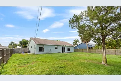 1226 SW Curry St, Port Saint Lucie, FL 34983 - Photo 22