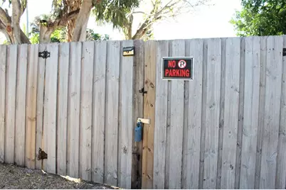 522 SE 20th Ct, Boynton Beach, FL 33435 - Photo 18