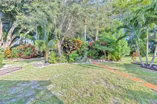 2460 Fiddleleaf Ave, Coconut Creek, FL 33063 - Photo 36