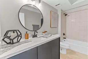 401 SW 4th Ave, Fort Lauderdale, FL 33315 - Photo 18