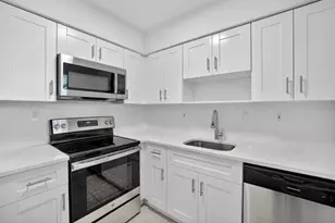 1821 Middle River Dr, Fort Lauderdale, FL 33305 - Photo 2