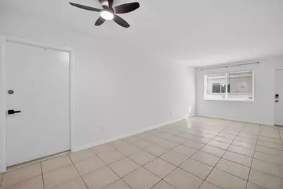 1821  Middle River Dr, Unit #8, Fort Lauderdale, FL 33305 - Photo 10
