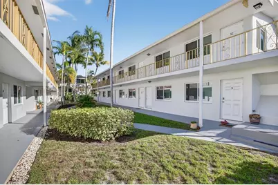 1821  Middle River Dr, Unit #8, Fort Lauderdale, FL 33305 - Photo 22