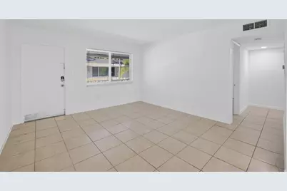 1821  Middle River Dr, Unit #11, Fort Lauderdale, FL 33305 - Photo 8