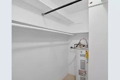 1821  Middle River Dr, Unit #11, Fort Lauderdale, FL 33305 - Photo 18