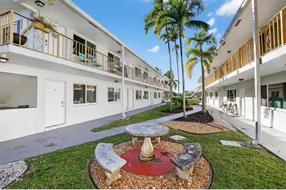 1821  Middle River Dr, Unit #11, Fort Lauderdale, FL 33305 - Photo 52