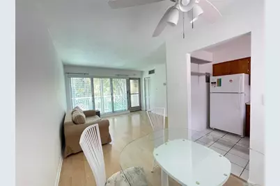 77  Hendricks Isle, Unit #9, Fort Lauderdale, FL 33301 - Photo 10