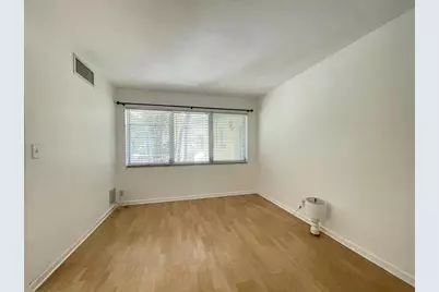 77  Hendricks Isle, Unit #9, Fort Lauderdale, FL 33301 - Photo 4