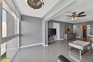 2951 E Sunrise Lakes Dr Unit, Sunrise, FL 33322 - Photo 12