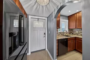 2951 E Sunrise Lakes Dr Unit, Sunrise, FL 33322 - Photo 22