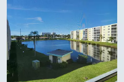 321 SE 3rd St, Unit #302, Dania Beach, FL 33004 - Photo 18