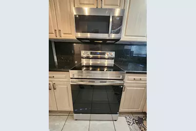 119  Hidden Court Rd, Hollywood, FL 33023 - Photo 22