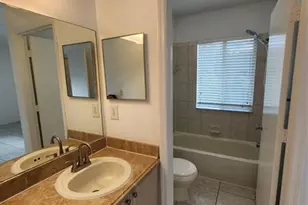 119 Hidden Ct Rd, Hollywood, FL 33023 - Photo 10