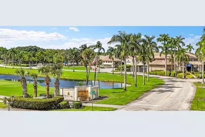 7951  Eastlake Dr, Unit #D, Boca Raton, FL 33433 - Photo 1