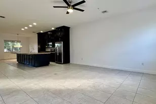 1759 NW 124th Way, Pembroke Pines, FL 33028 - Photo 16