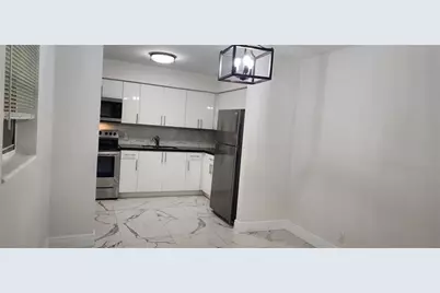 900 SW 11th St, Unit #3, Hallandale Beach, FL 33009 - Photo 12