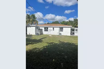 6118  Funston St, Hollywood, FL 33023 - Photo 2