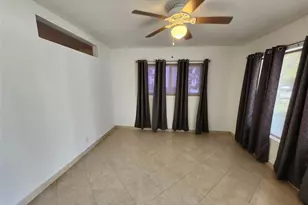 120 NE 10th Ave, Hallandale Beach, FL 33009 - Photo 6