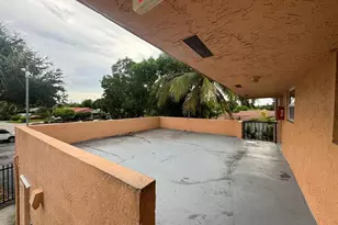 651 NW 42nd Ct, Deerfield Beach, FL 33064 - Photo 2