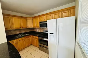 651 NW 42nd Ct, Deerfield Beach, FL 33064 - Photo 14