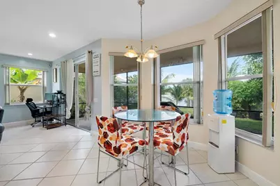 3527  Chesapeake Cir, Boynton Beach, FL 33436 - Photo 14