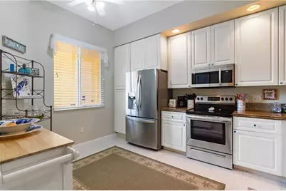 19  Harbour Isle Drive W, Unit #106, Fort Pierce, FL 34949 - Photo 6