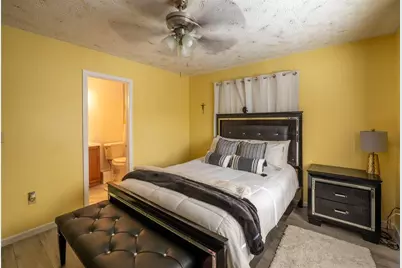 3167 NW 52nd St, Miami, FL 33142 - Photo 12