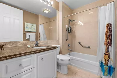 9  Harbour Isle Dr, Unit #102, Fort Pierce, FL 34949 - Photo 24