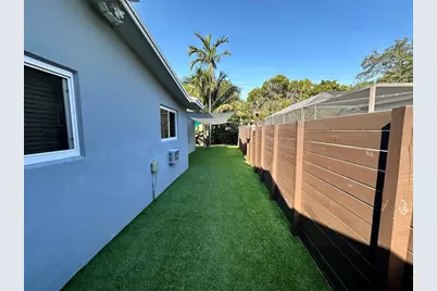 3341  Liberty St, Hollywood, FL 33021 - Photo 30