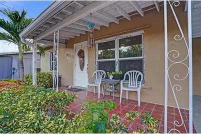 5225 NE 2nd Ter, Oakland Park, FL 33334 - Photo 2