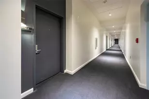 325 S Biscayne Blvd, Miami, FL 33131 - Photo 18