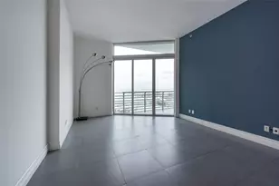 325 S Biscayne Blvd, Miami, FL 33131 - Photo 4