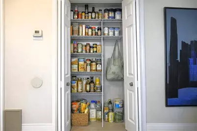 3800  Hillcrest Dr, Unit #112, Hollywood, FL 33021 - Photo 6